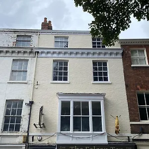Toft Green Apartment